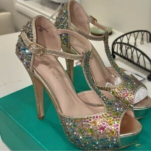 Lauren Lorraine Gold Glamorous Heels